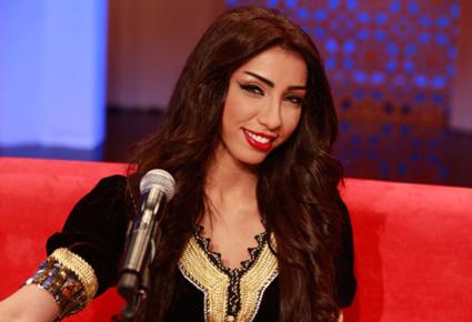 ما هو عدد عمليات التجميل التي أجرتها دنيا بطمة؟